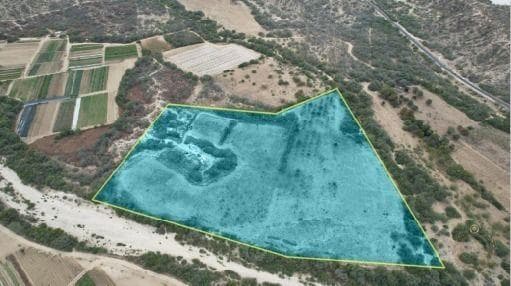 Land for Sale in Las Cuevas – Ideal for Farming with a Water Well