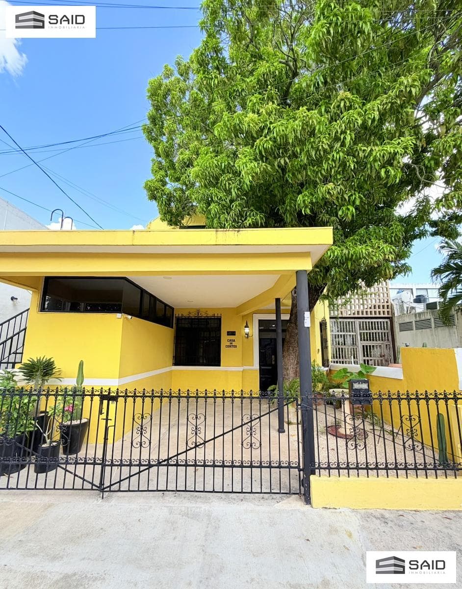 House for Sale in Downtown Mérida