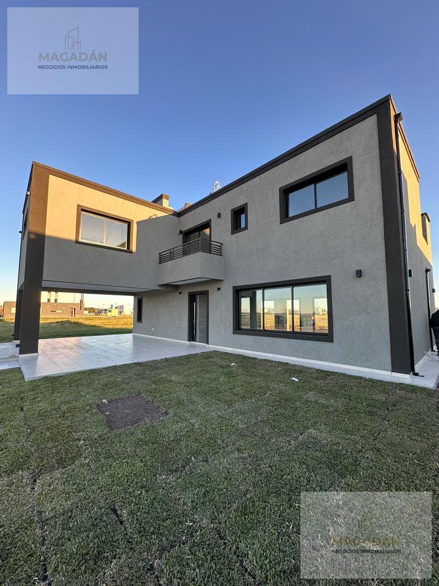 Venta PH 4 ambientes en Canning (Ezeiza)