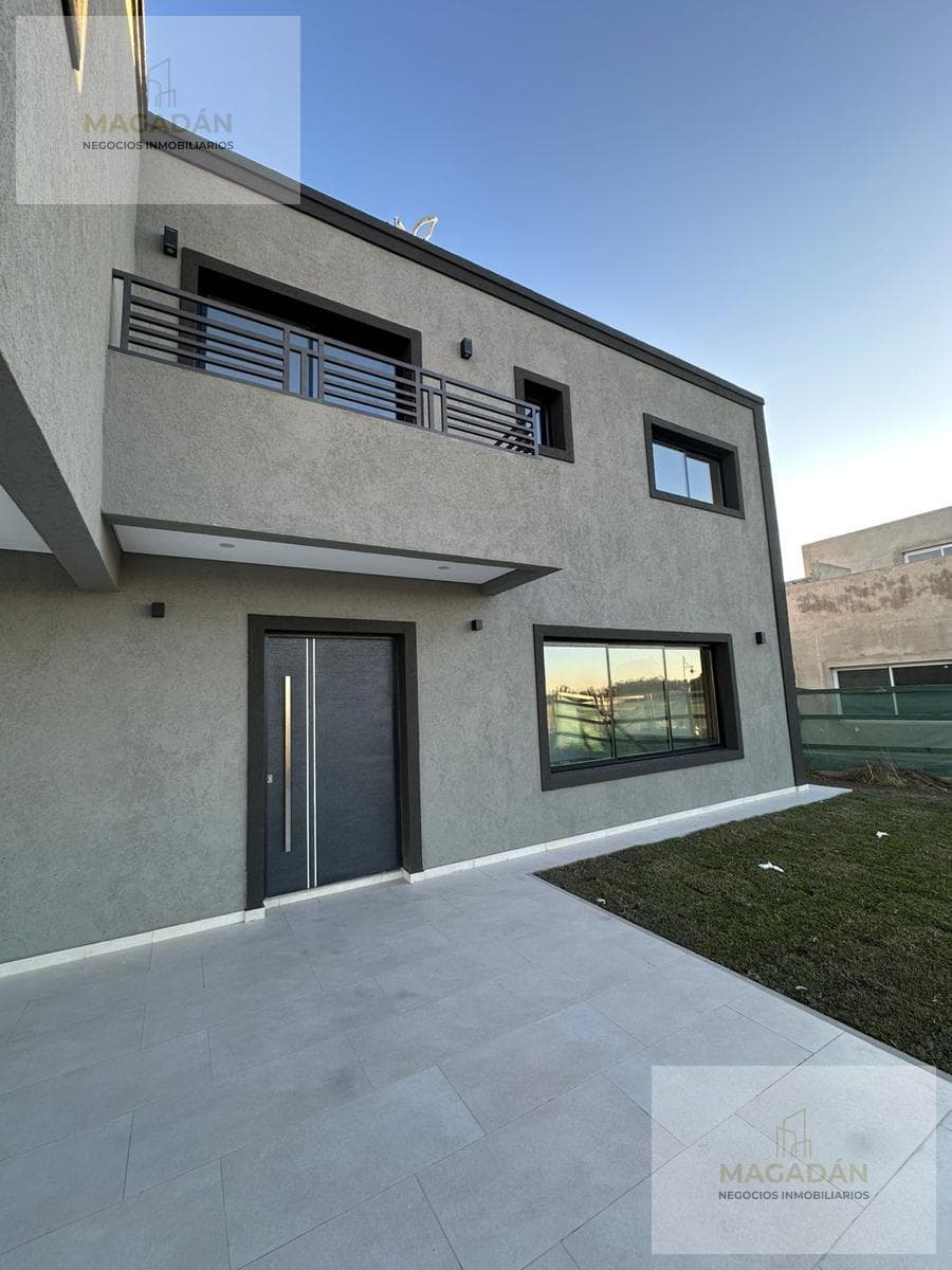 Venta PH 4 ambientes en Canning (Ezeiza)