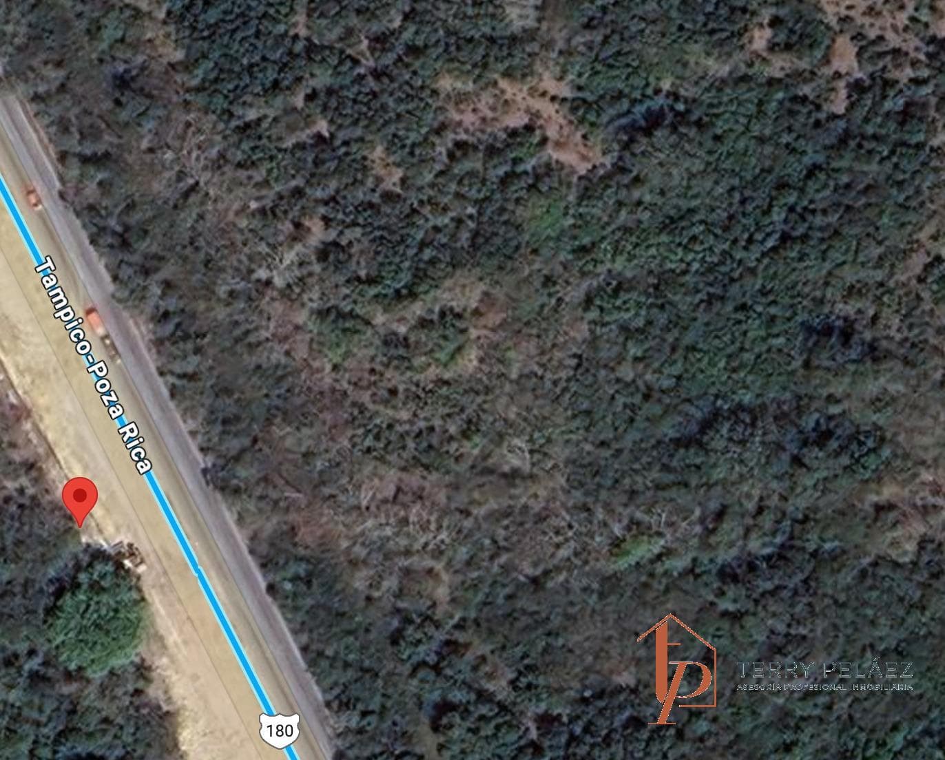 Land in Tampico Alto along the Tampico-Tuxpan Highway