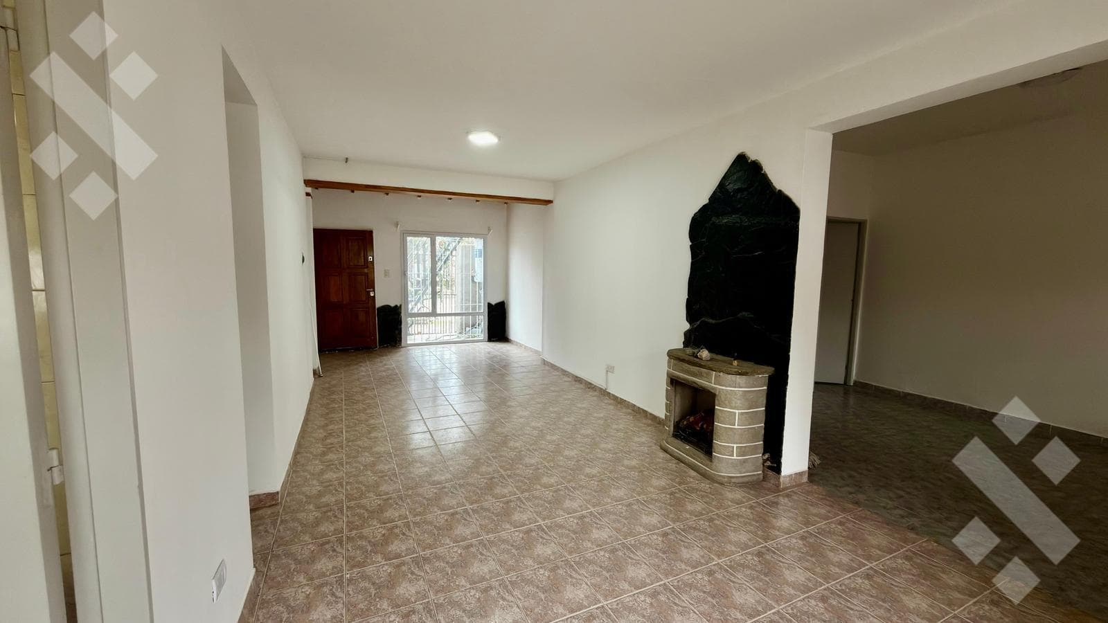 3-BEDROOM HOUSE FOR RENT IN NEUQUÉN CITY, Canal V