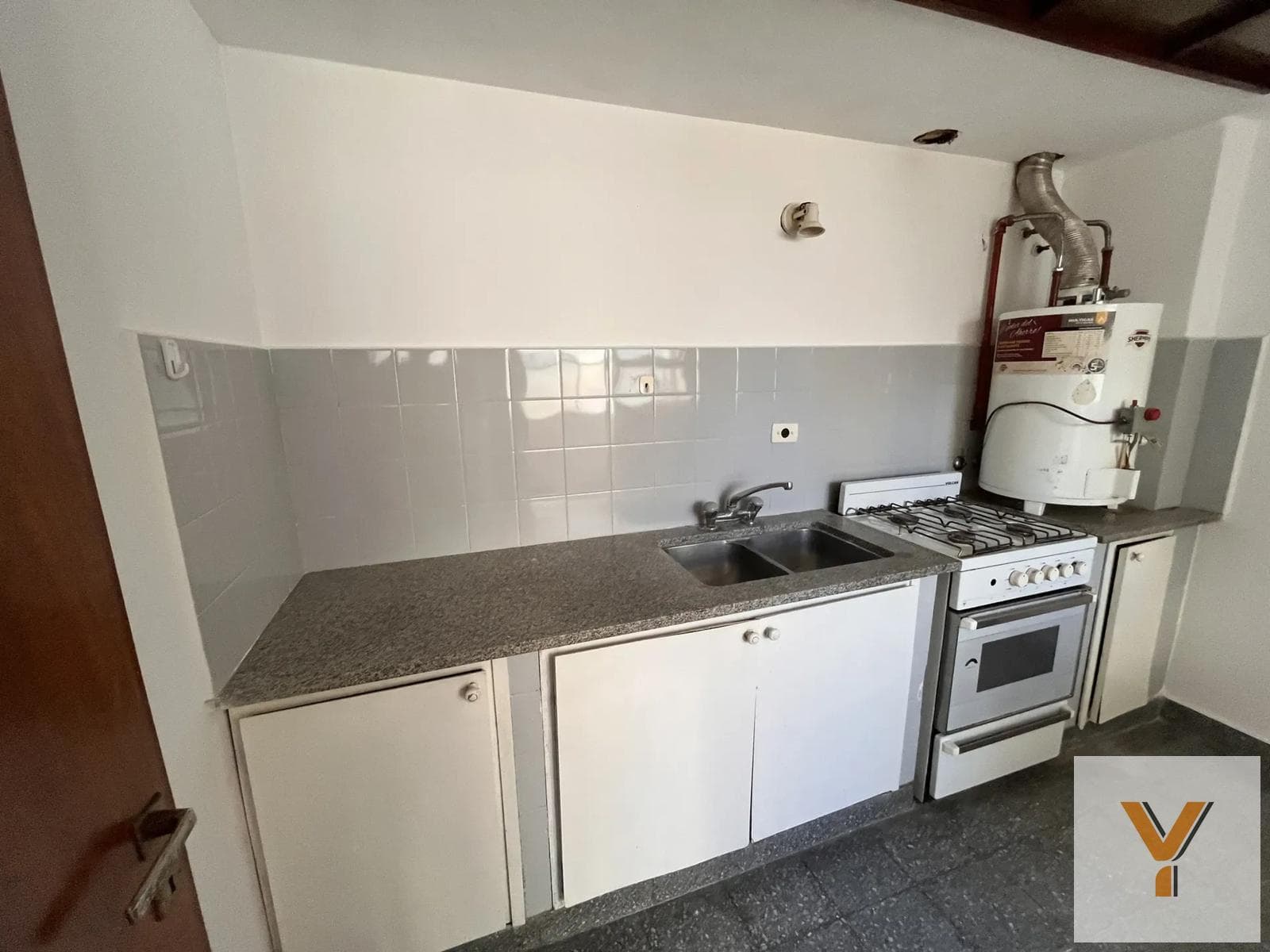 Apartment for Sale - 2 Bedrooms, 1 Bathroom - 81 m² - La Plata