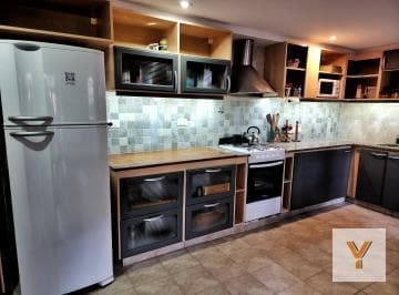 House for Rent - 4 Bedrooms, 1 Bathroom - 115m - Mar del Plata