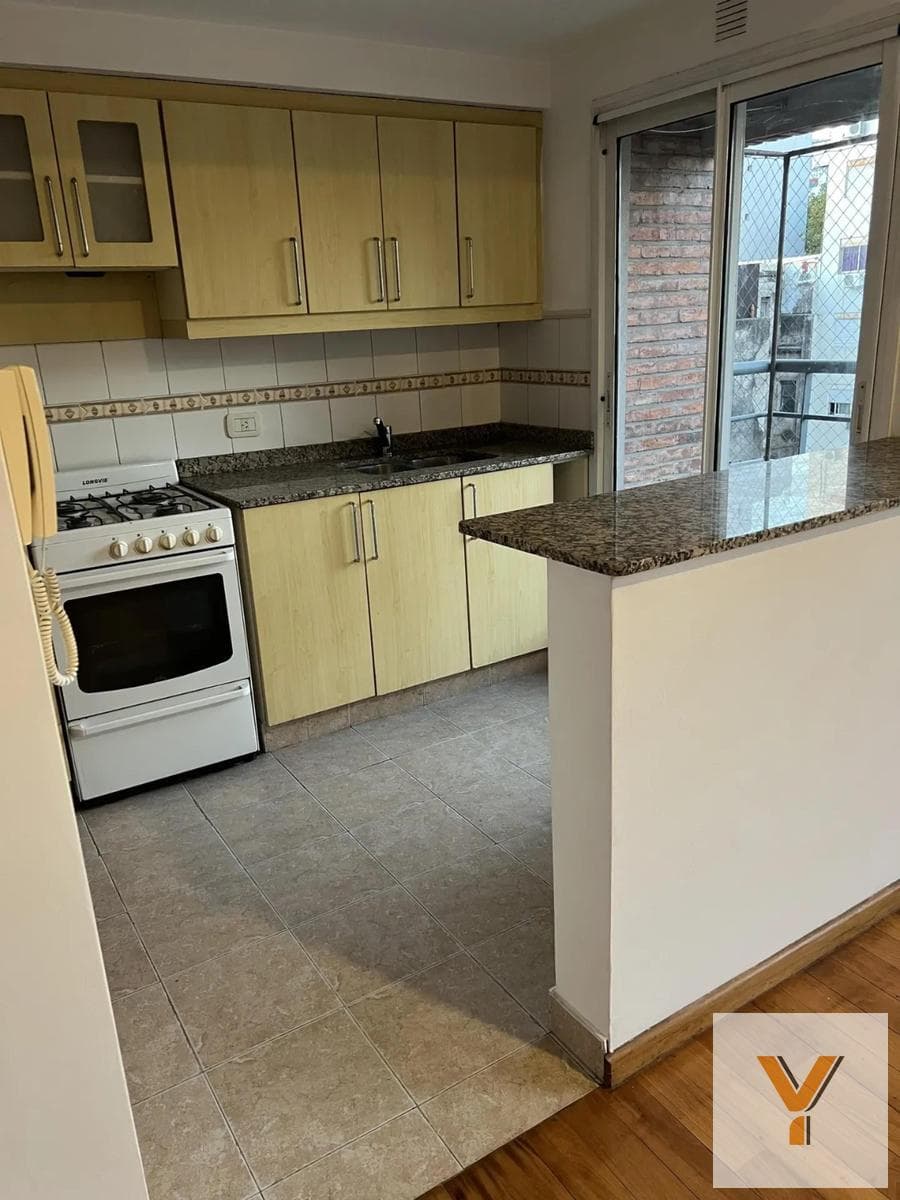 Apartment for Rent - 1 Bedroom, 1 Bathroom - 55 m² - Flores