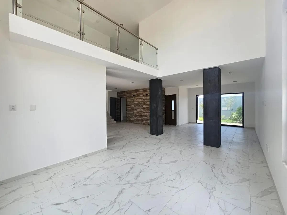 HOUSE IN A CONDOMINIUM FOR SALE IN LA VISTA, QUERÉTARO