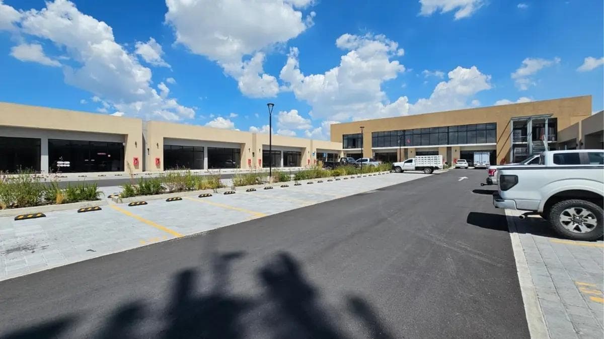 COMMERCIAL SPACES FOR RENT IN PLAZA NUEVA, QUERÉTARO