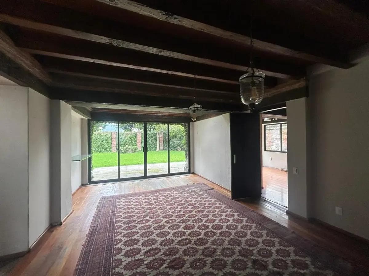 CASA EN VENTA EN BOSQUE DE LAS LOMAS