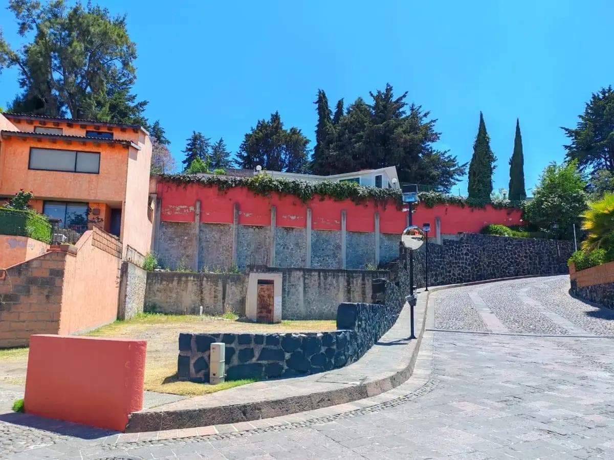 LAND FOR SALE IN A CONDOMINIUM IN CUAJIMALPA