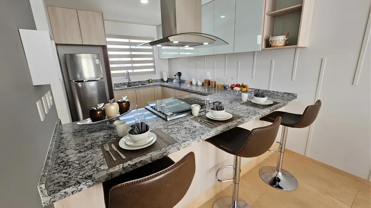 HOUSE IN A CONDOMINIUM FOR SALE, JURIQUILLA | QUERÉTARO
