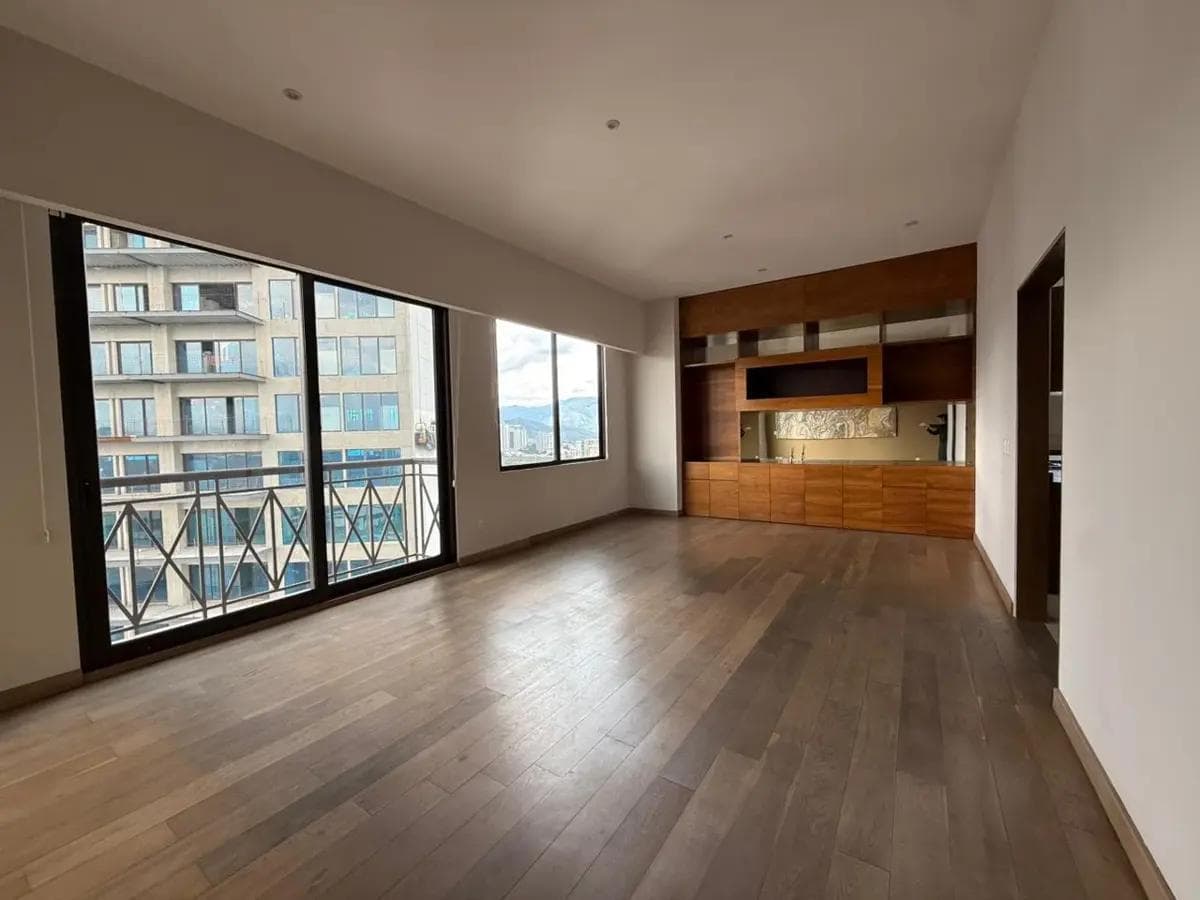 APARTMENT FOR SALE IN LOMAS DE VISTA HERMOSA