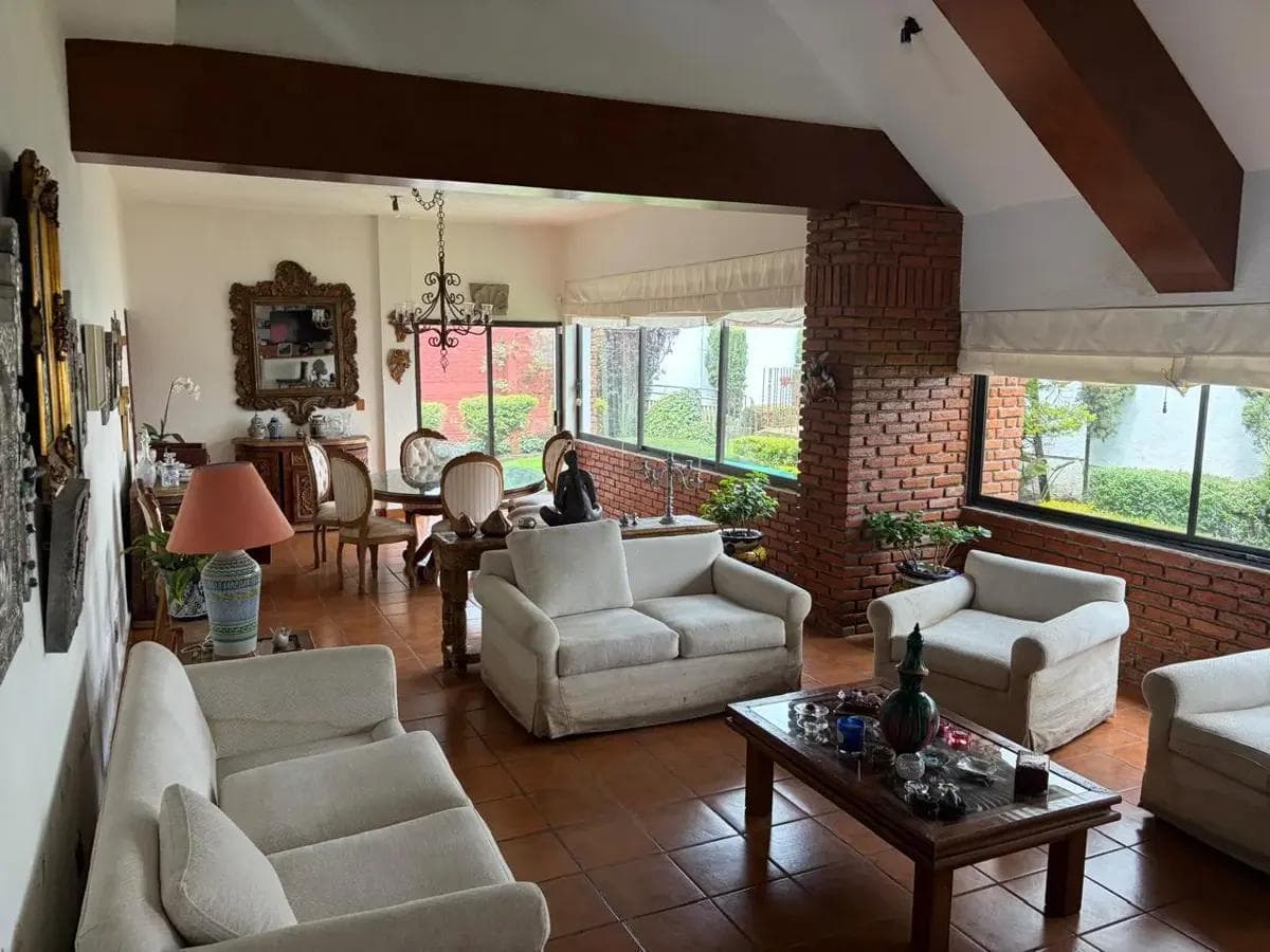 HOUSE FOR SALE IN CONTADERO, IN NEED OF RENOVATION