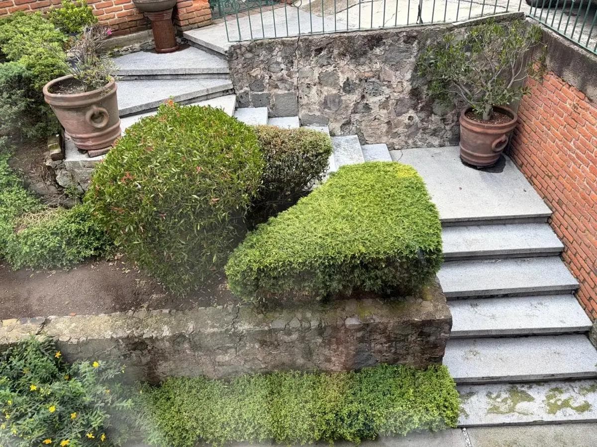 HOUSE FOR SALE IN CONTADERO, IN NEED OF RENOVATION