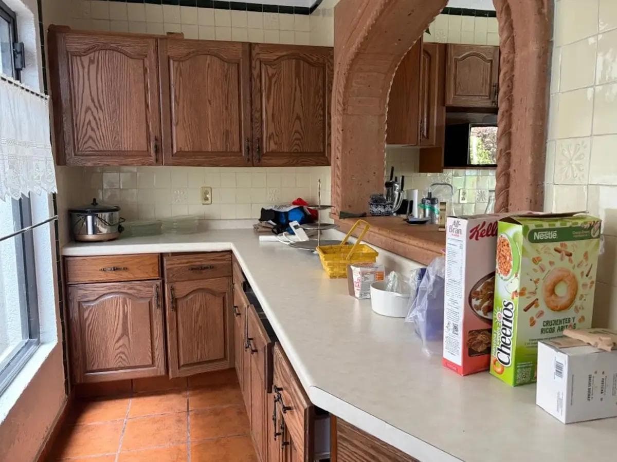 HOUSE FOR SALE IN CONTADERO, IN NEED OF RENOVATION