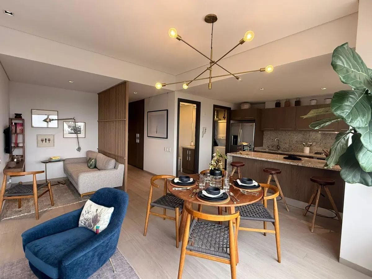 LUXURY APARTMENT FOR RENT IN LOMAS DE VISTA HERMOSA