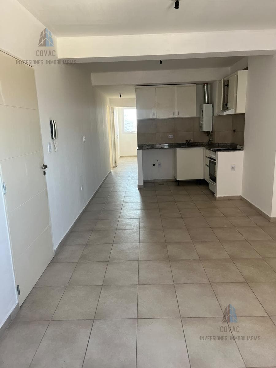 Apartment on the Avenue