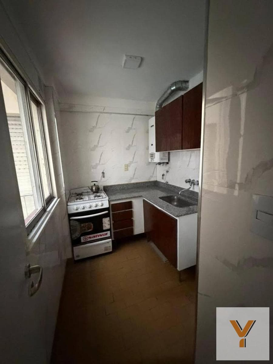 Departamento en Alquiler - 2 Dormitorios 1 Baño - 98mts - Lomas De Zamora (Partido)