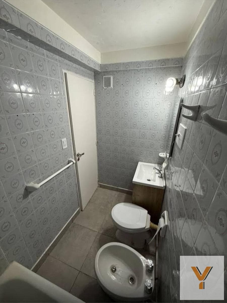Apartment for Rent - 2 Bedrooms, 1 Bathroom - 98 m² - Lomas de Zamora (District)