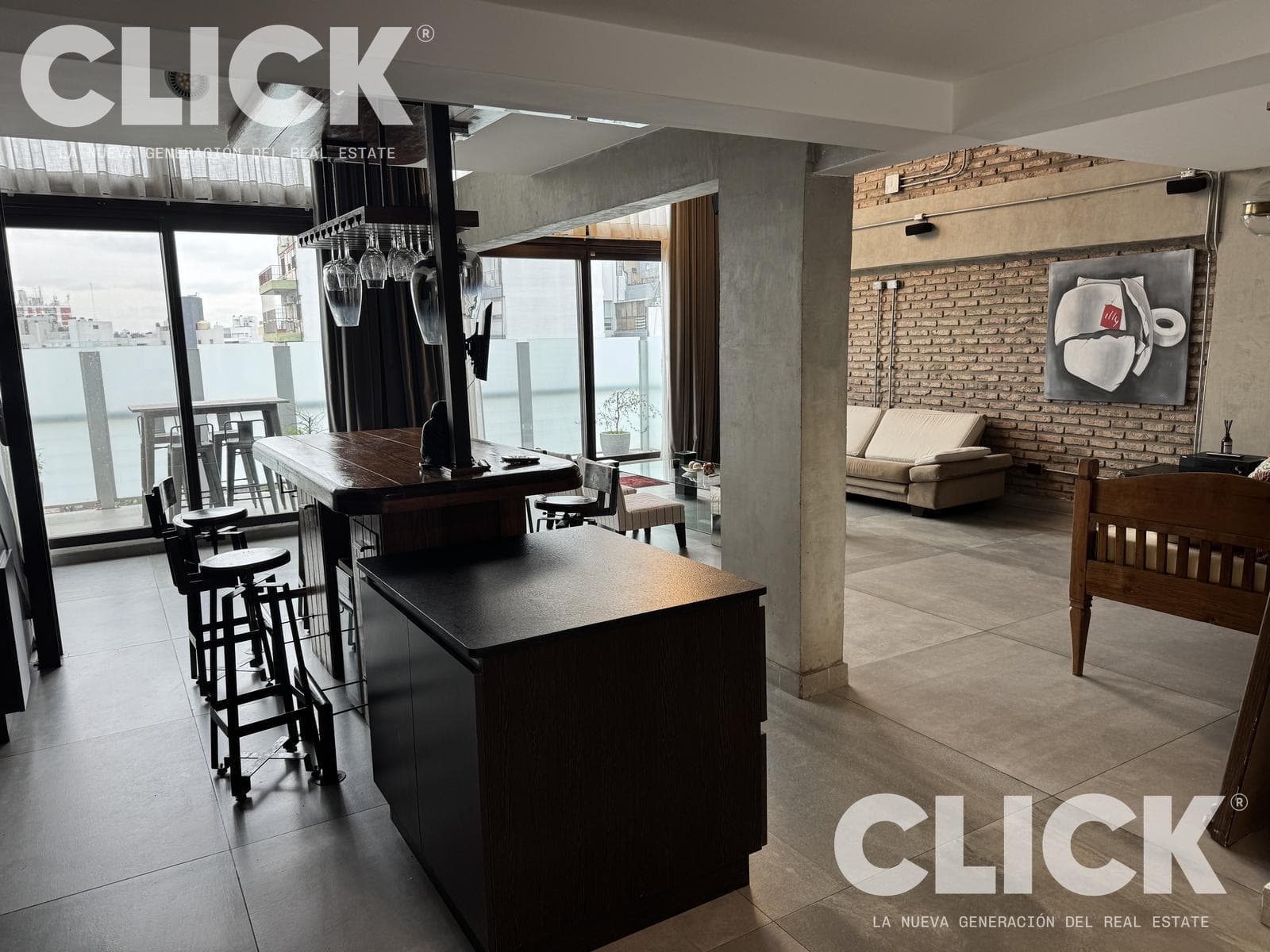 Furnished and fully equipped apartment for rent.