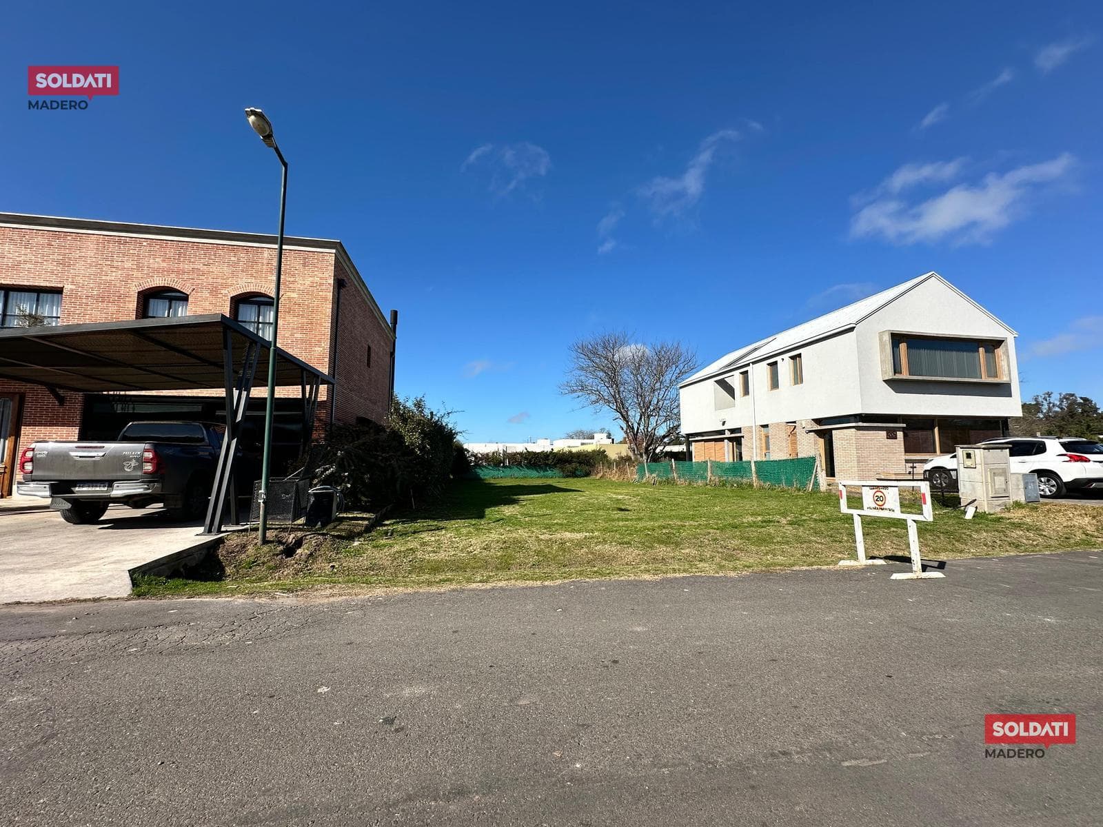 Lot in Guillermo E. Hudson