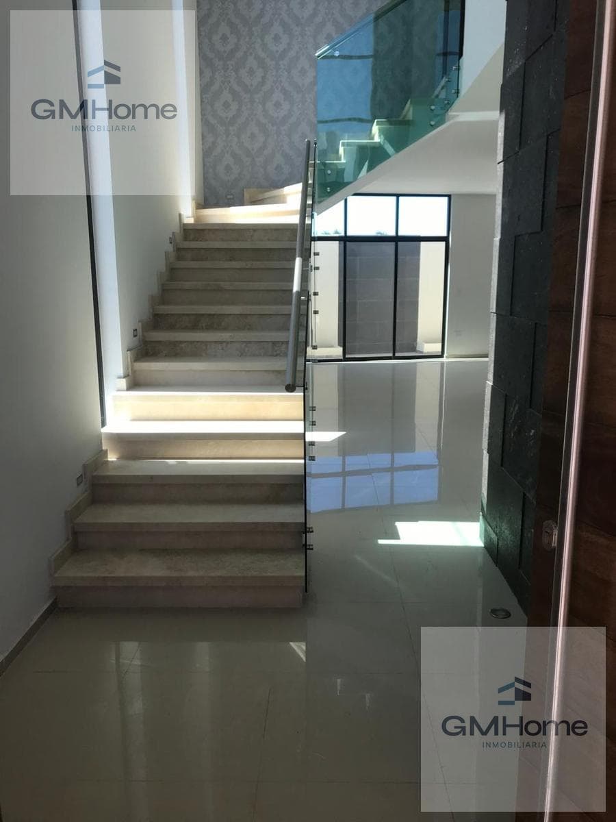 House for sale in the Soles residential complex