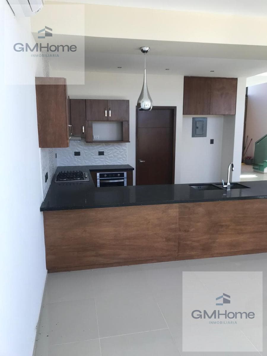House for sale in the Soles residential complex