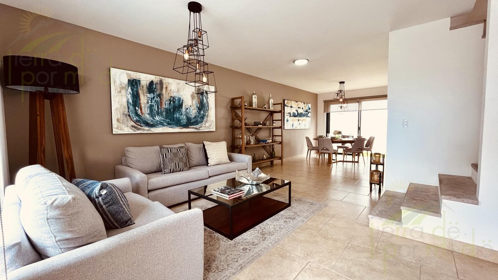 Spacious House on a Private Street with Amenities in El Refugio, Querétaro