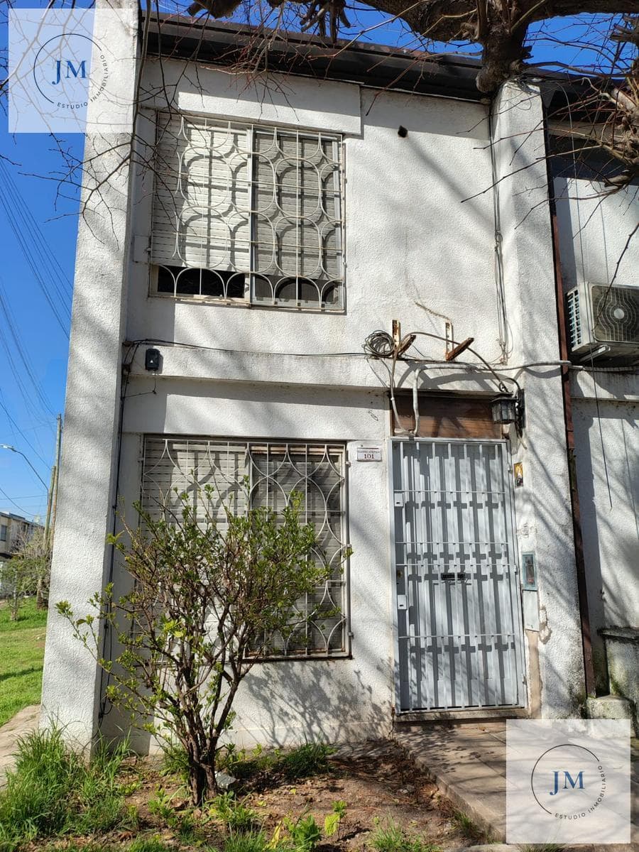 House in Villa Santos Tesei