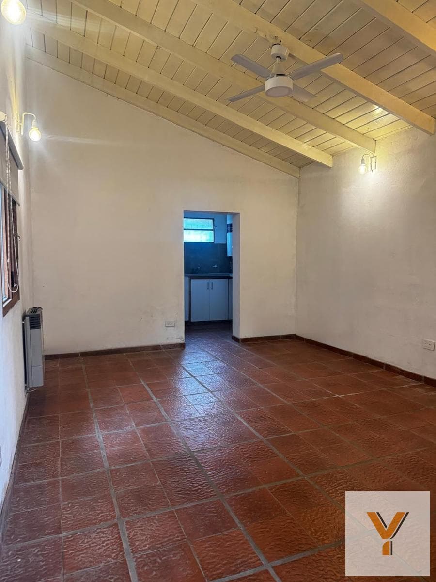 House for Rent - - 45 m² - La Plata
