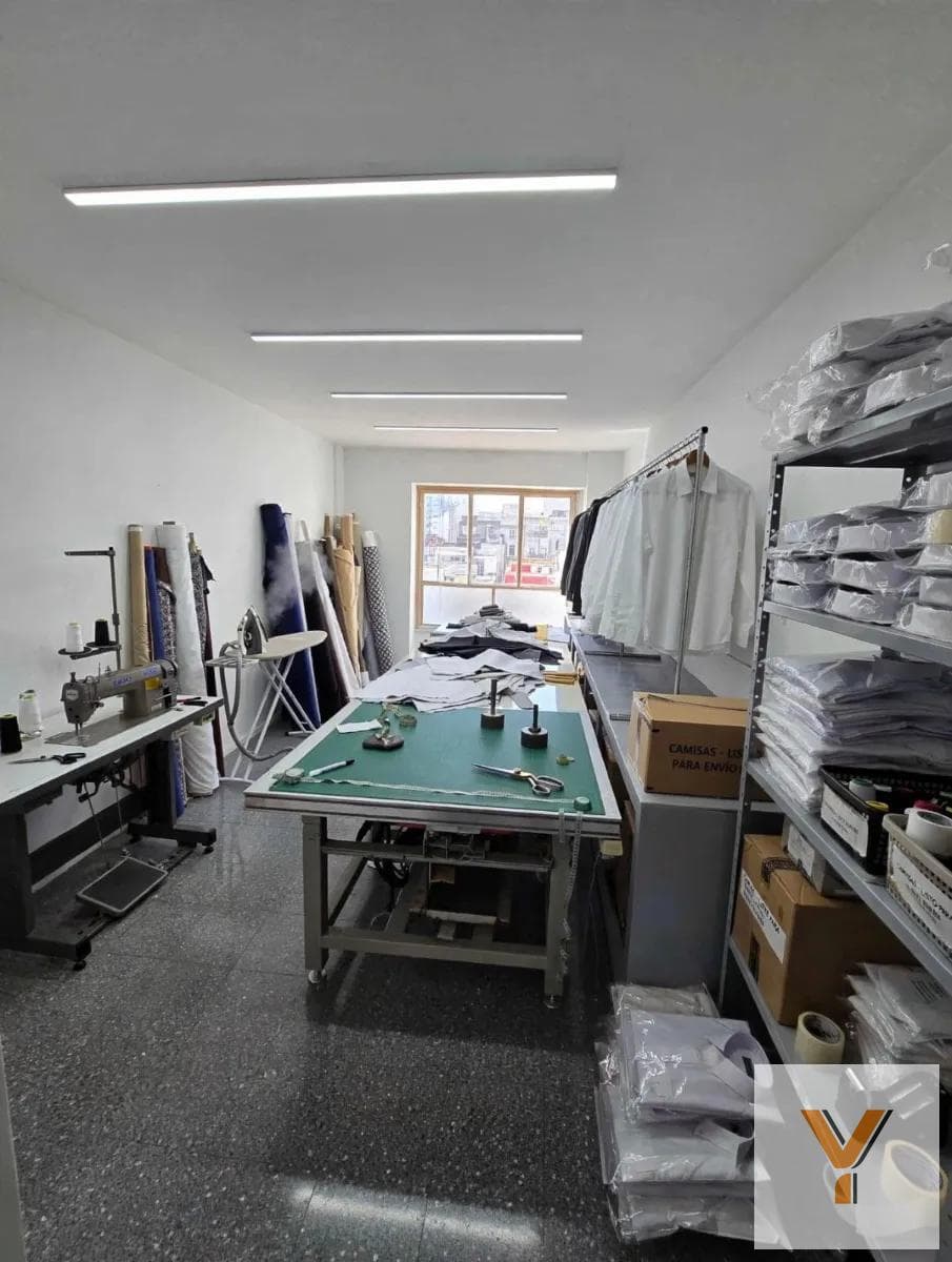 Office for Rent - Studio - 20 meters - Once