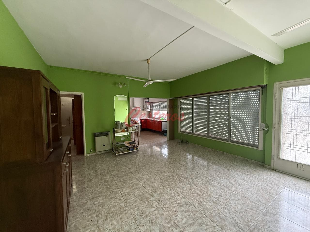 House on 12 de Octubre Street, Cañuelas
