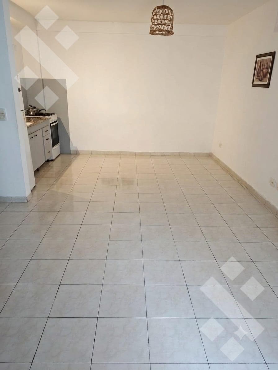 For Rent | 2-Bedroom Apartment with Garage | Lejos de Buenos Aires Neighborhood | Neuquén.
