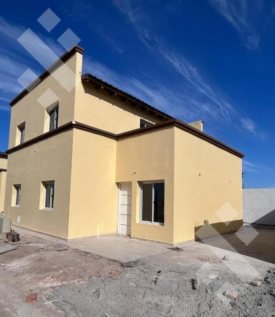3-Bedroom Duplex for Sale in a Gated Community - Airport Area, Neuquén City