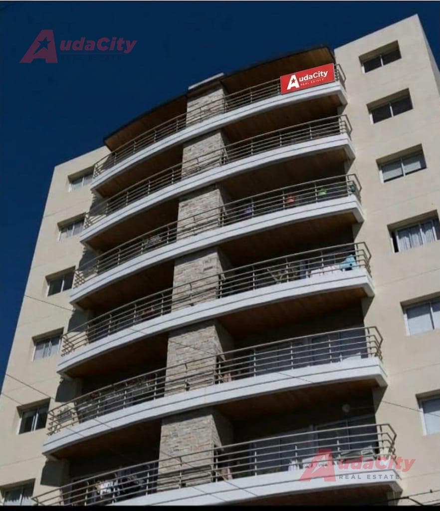 FOR SALE: 3-BEDROOM DUPLEX APARTMENT WITH 2 PARKING SPACES IN VILLA BALLESTER, SAN MARTIN