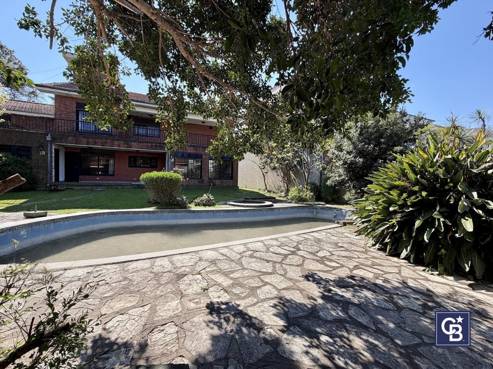 Large Lot for Sale: 1,026 m²—Financing Available—Ideal Investment in Martínez