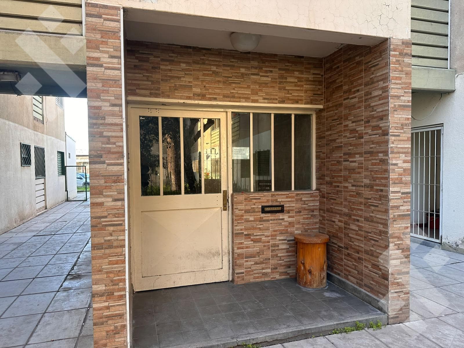 2-Bedroom Apartment for Sale at the Corner of Olascoaga Ave. and Chile St., Neuquén City
