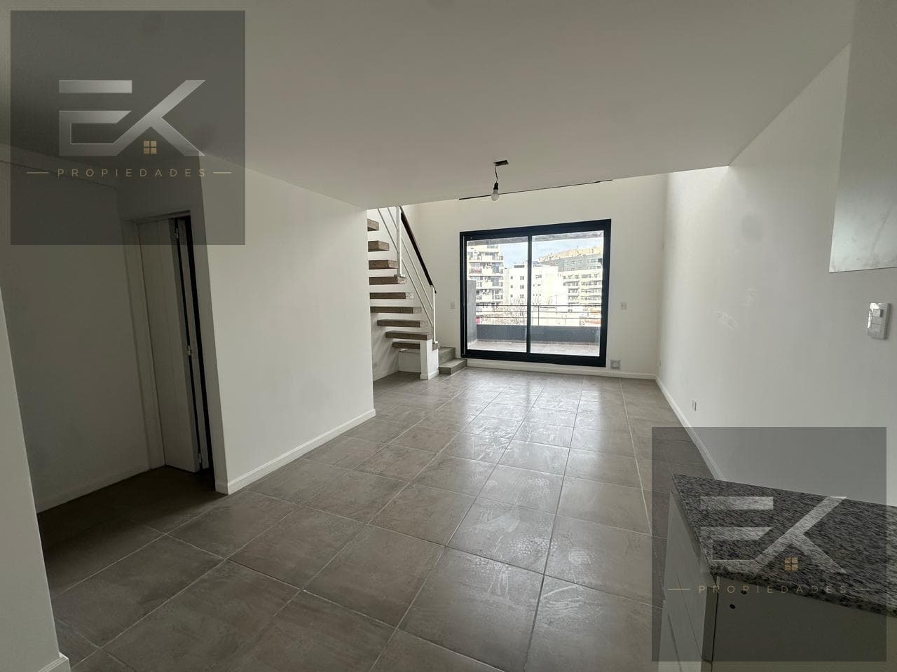 2-room duplex apartment FOR SALE, facing the street with a balcony/terrace—5 B—6300 Yerbal Street—Liniers