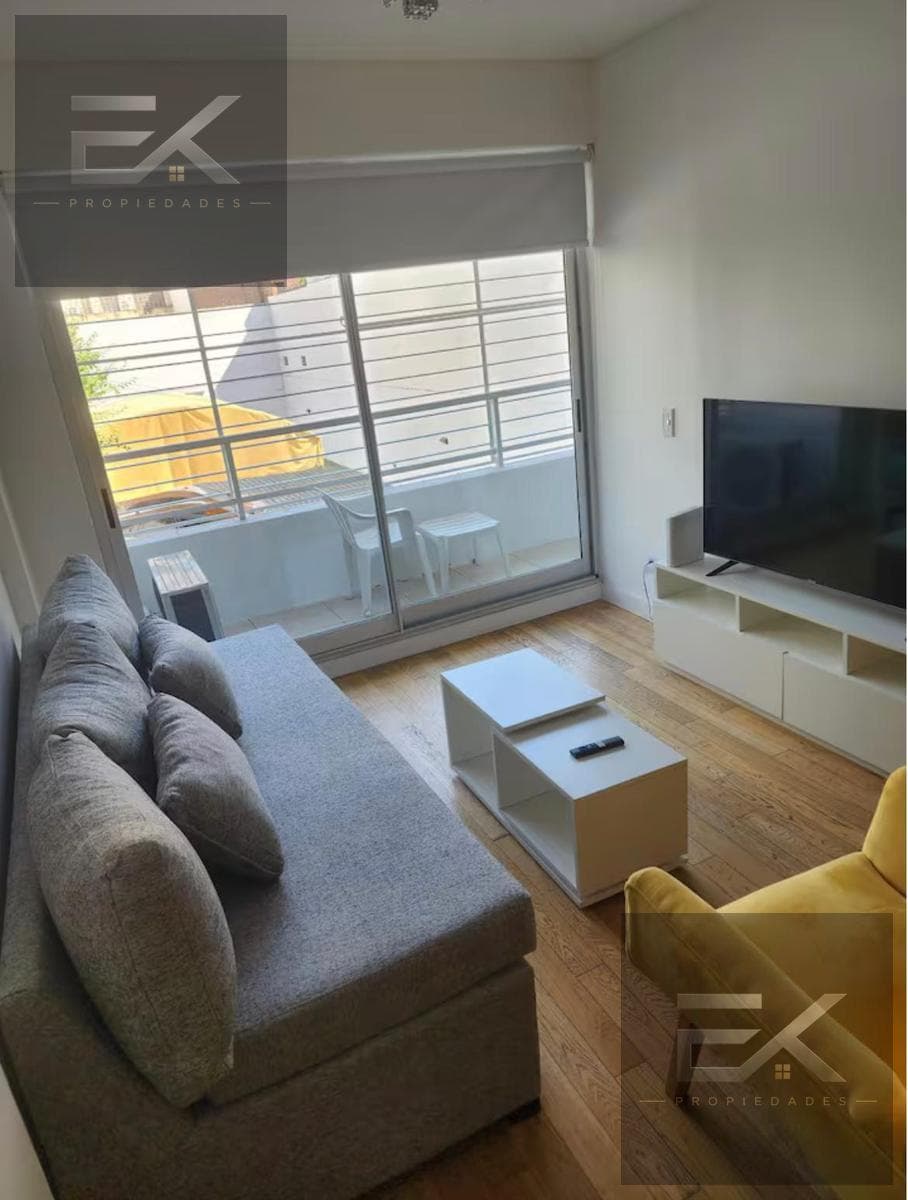 2-room apartment, furnished and fully equipped! 800 Lavalleja St., with a wrap-around balcony, in Villa Crespo