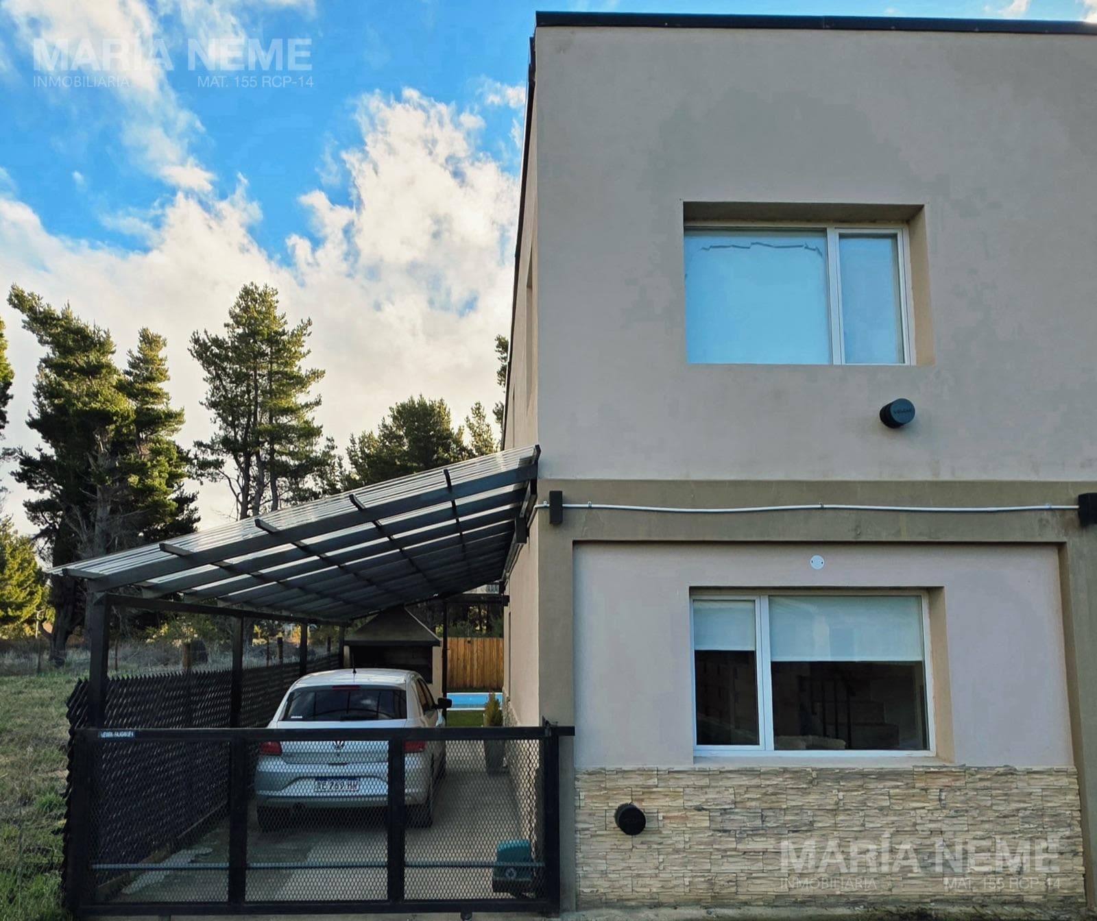 2-bedroom duplex | Garden, pool, barbecue | Eligible for financing | No maintenance fees