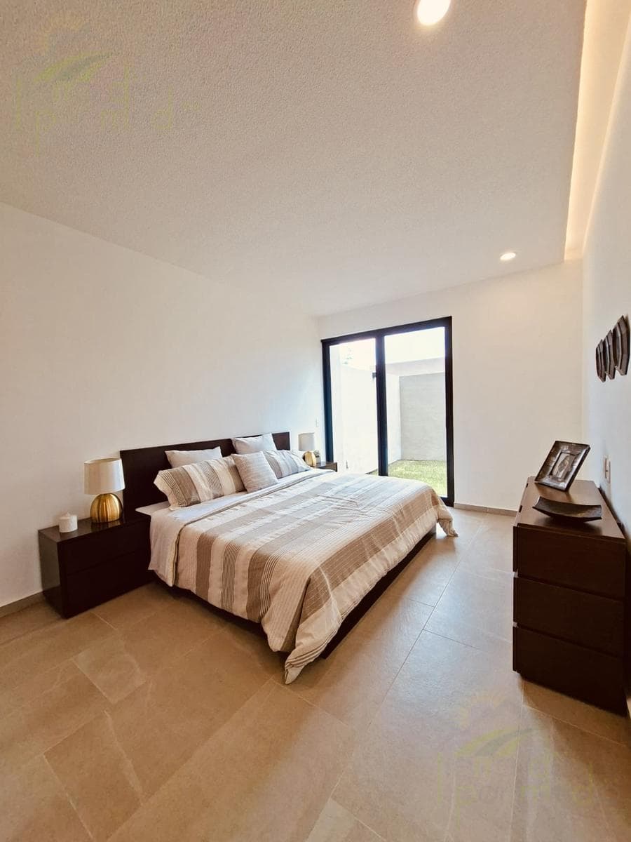 Ground-Floor Apartment with Garden and Option for 4 Bedrooms in Zaru, Querétaro