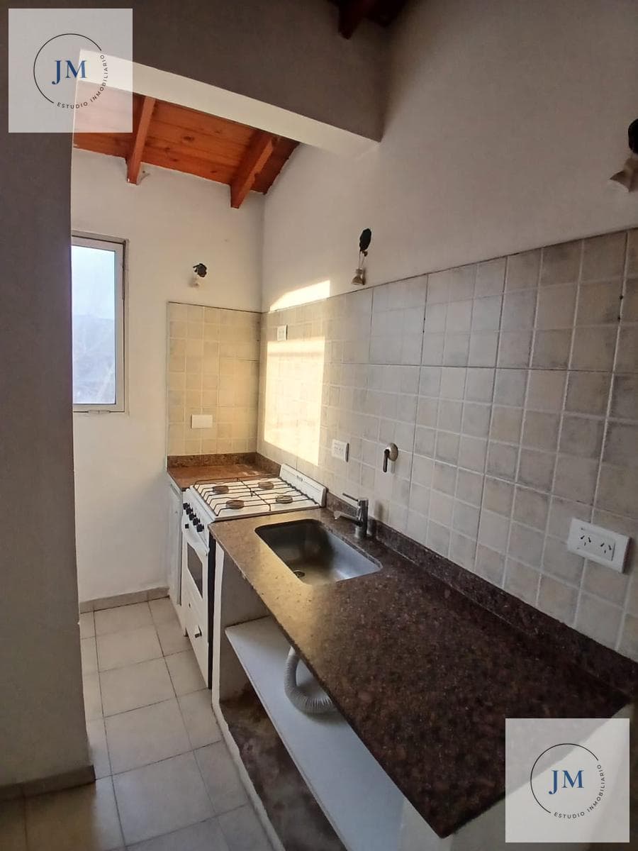 2-room apartment in downtown Moreno