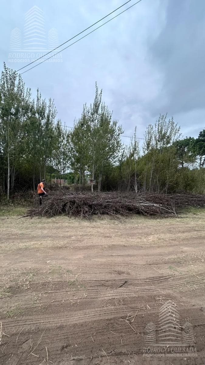 LARGE LOT IN NUEVA ATLANTIS!!! OPPORTUNITY!!!