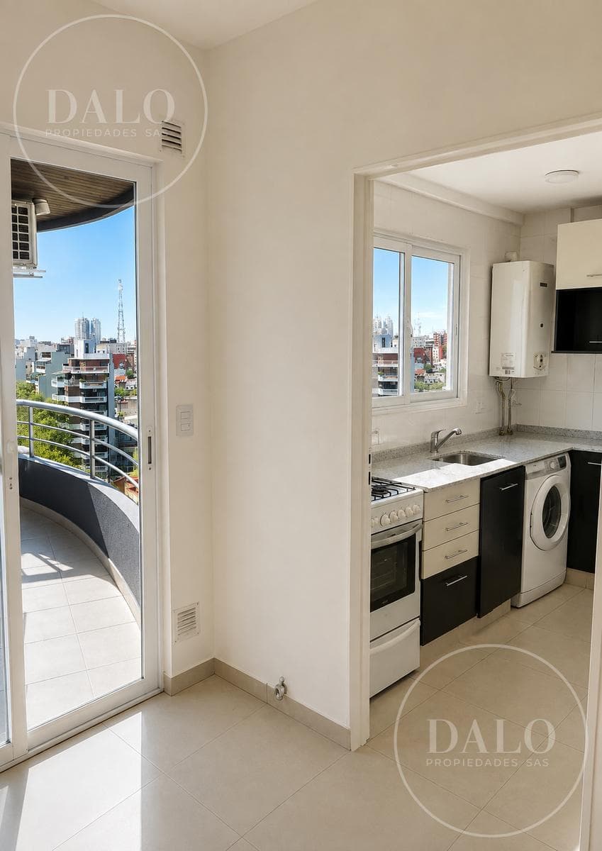 2-Room Apartment for Sale: Upper Floor with Panoramic Views, Qualifies for a Mortgage!
