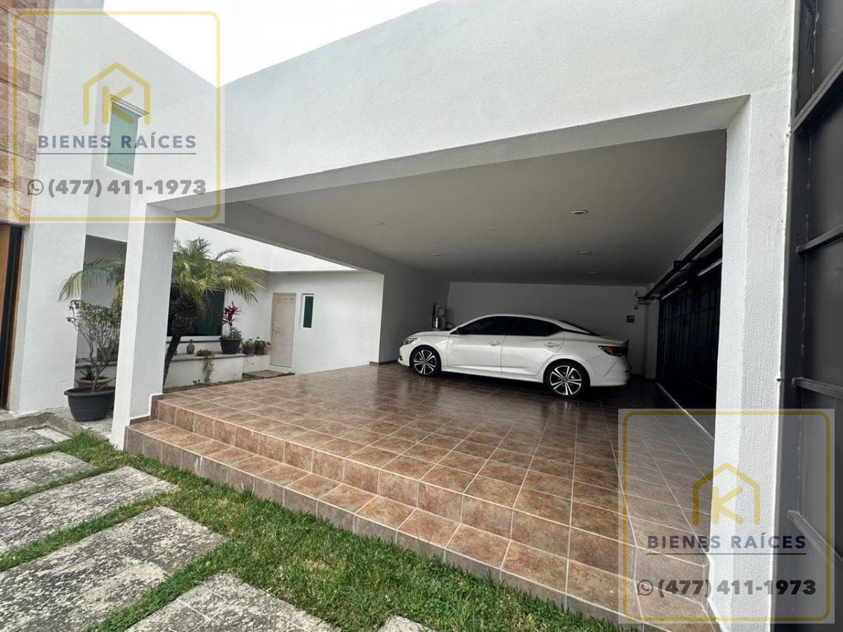 House in Jardines del Campestre