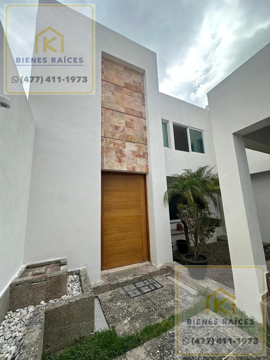 House in Jardines del Campestre