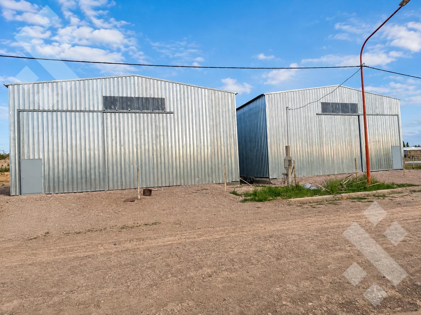 350-square-meter warehouse for RENT in the Cipolletti Industrial Park