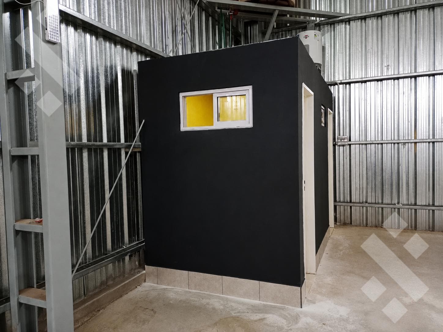 350-square-meter warehouse for RENT in the Cipolletti Industrial Park