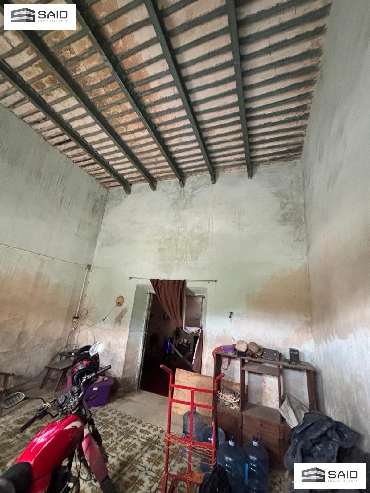 House in downtown Mérida, in need of remodeling, in the Barrio de la Ermita neighborhood