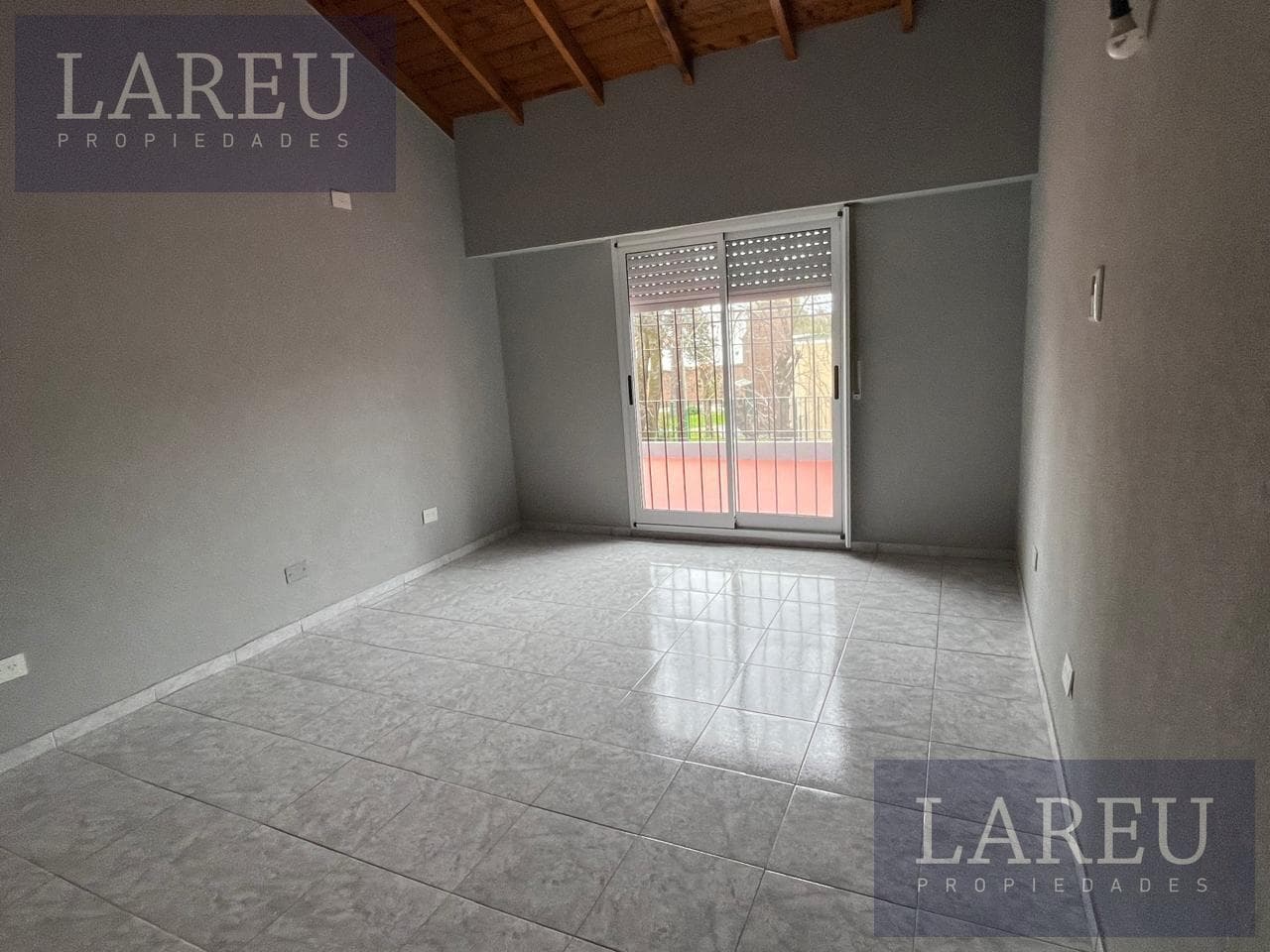 House in Villa Morra II