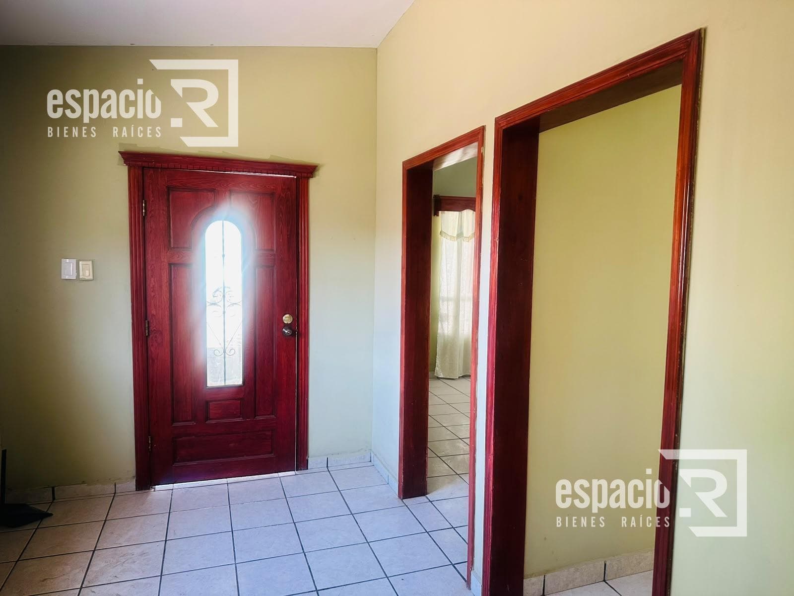 HOUSE FOR SALE NEAR CBTIS 122